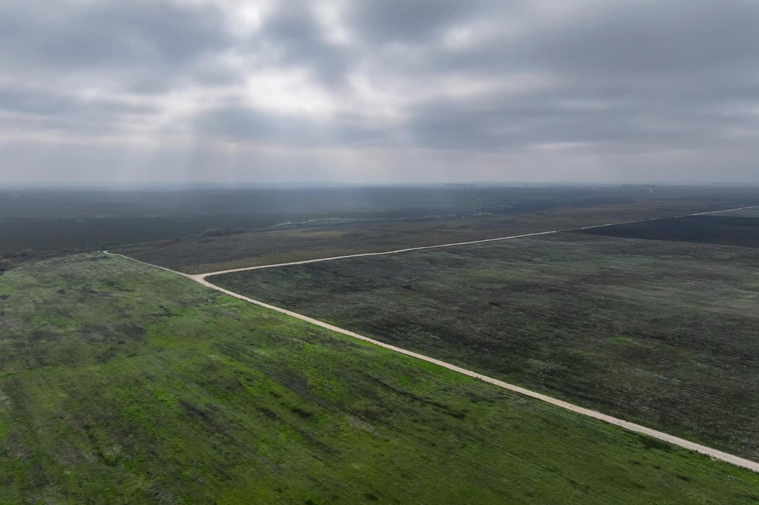 22322 Road 28 1 2, Madera, CA 93638