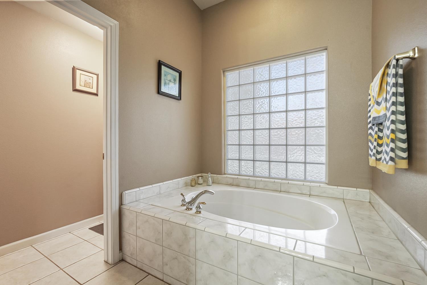 4500 Biltmore St, Chowchilla, CA 93610