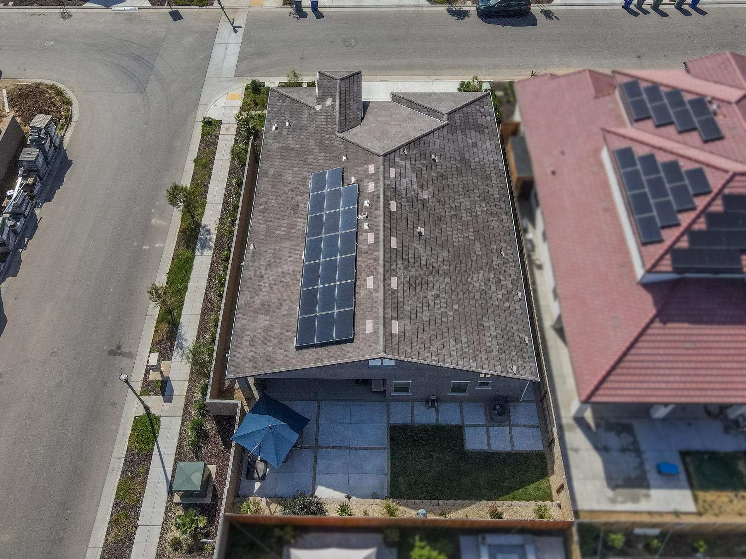 2788 N Douglas Ave, Fresno, CA 93727