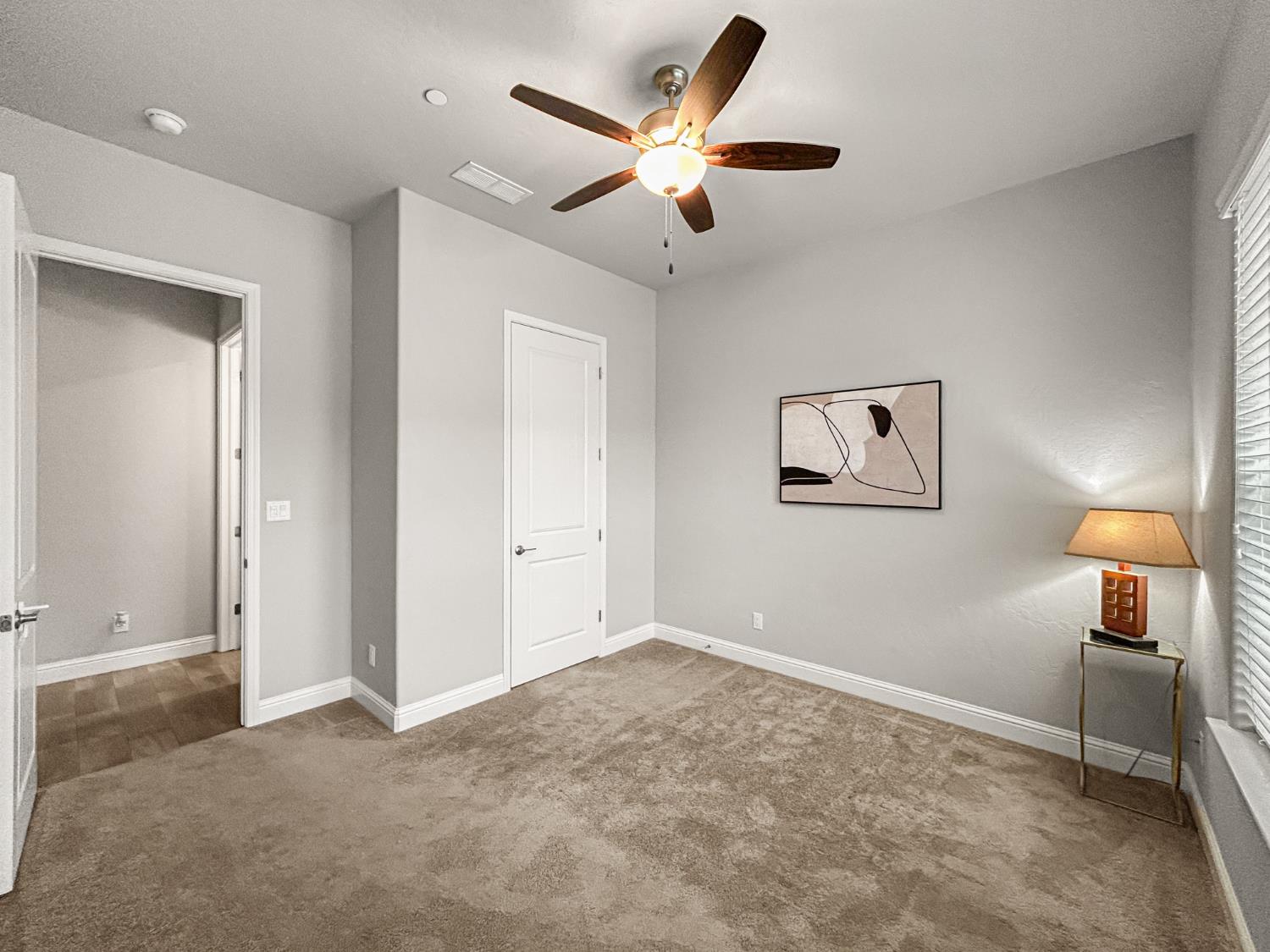 2788 N Douglas Ave, Fresno, CA 93727