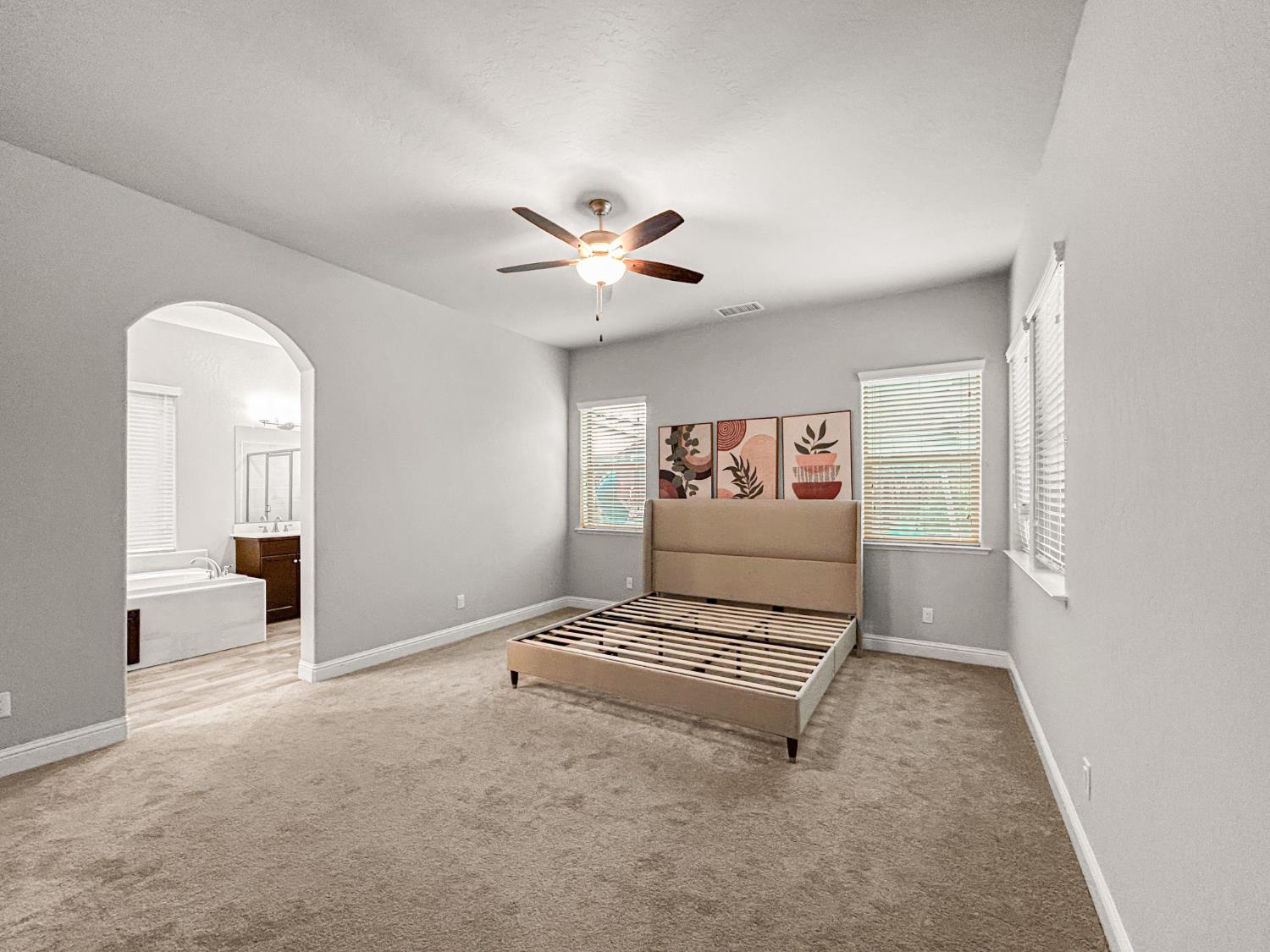 2788 N Douglas Ave, Fresno, CA 93727