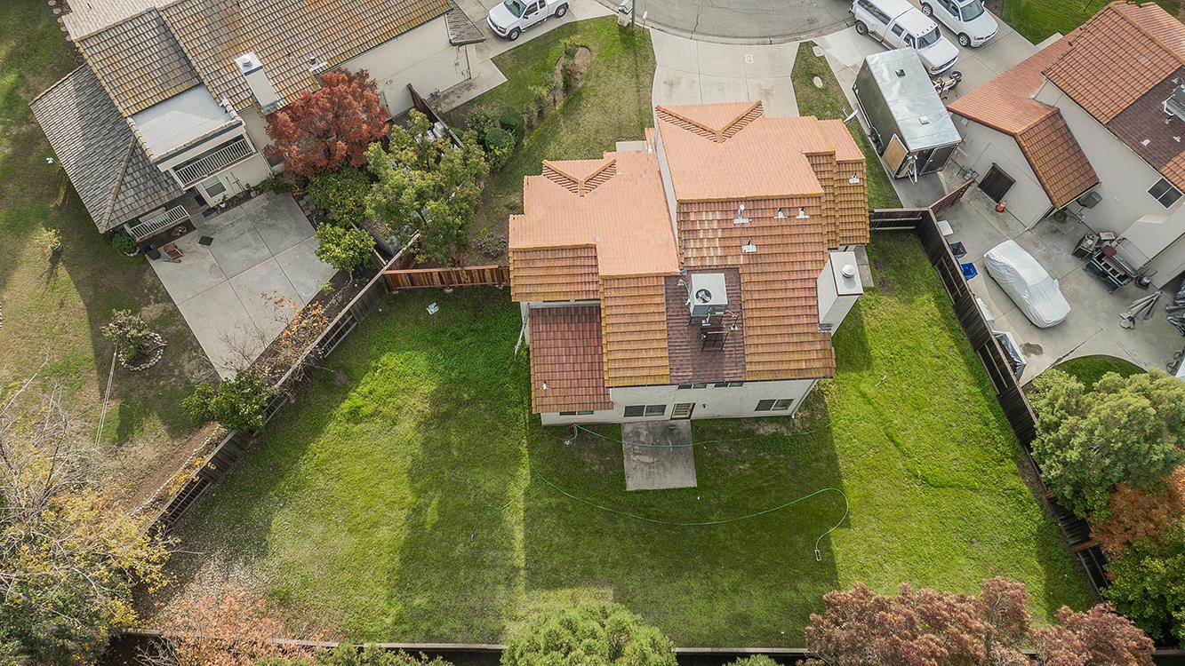 9659 N Shenandoah Ln, Fresno, CA 93720