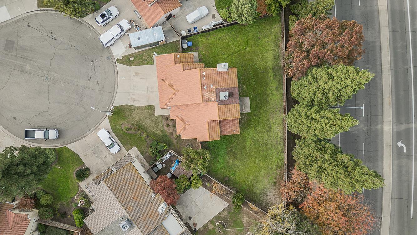 9659 N Shenandoah Ln, Fresno, CA 93720
