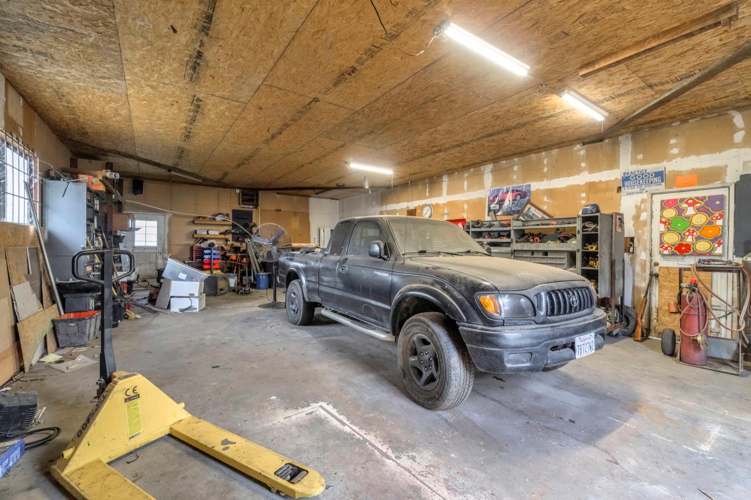 17810 Road 26, Madera, CA 93638