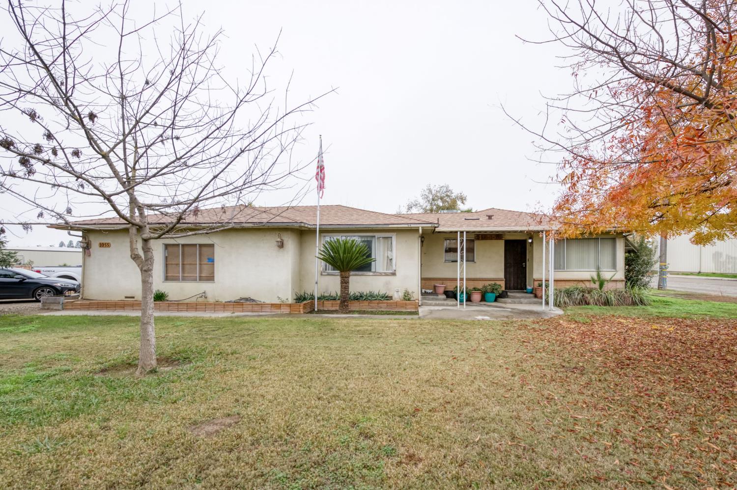 1055 E Dinuba Ave, Reedley, CA 93654