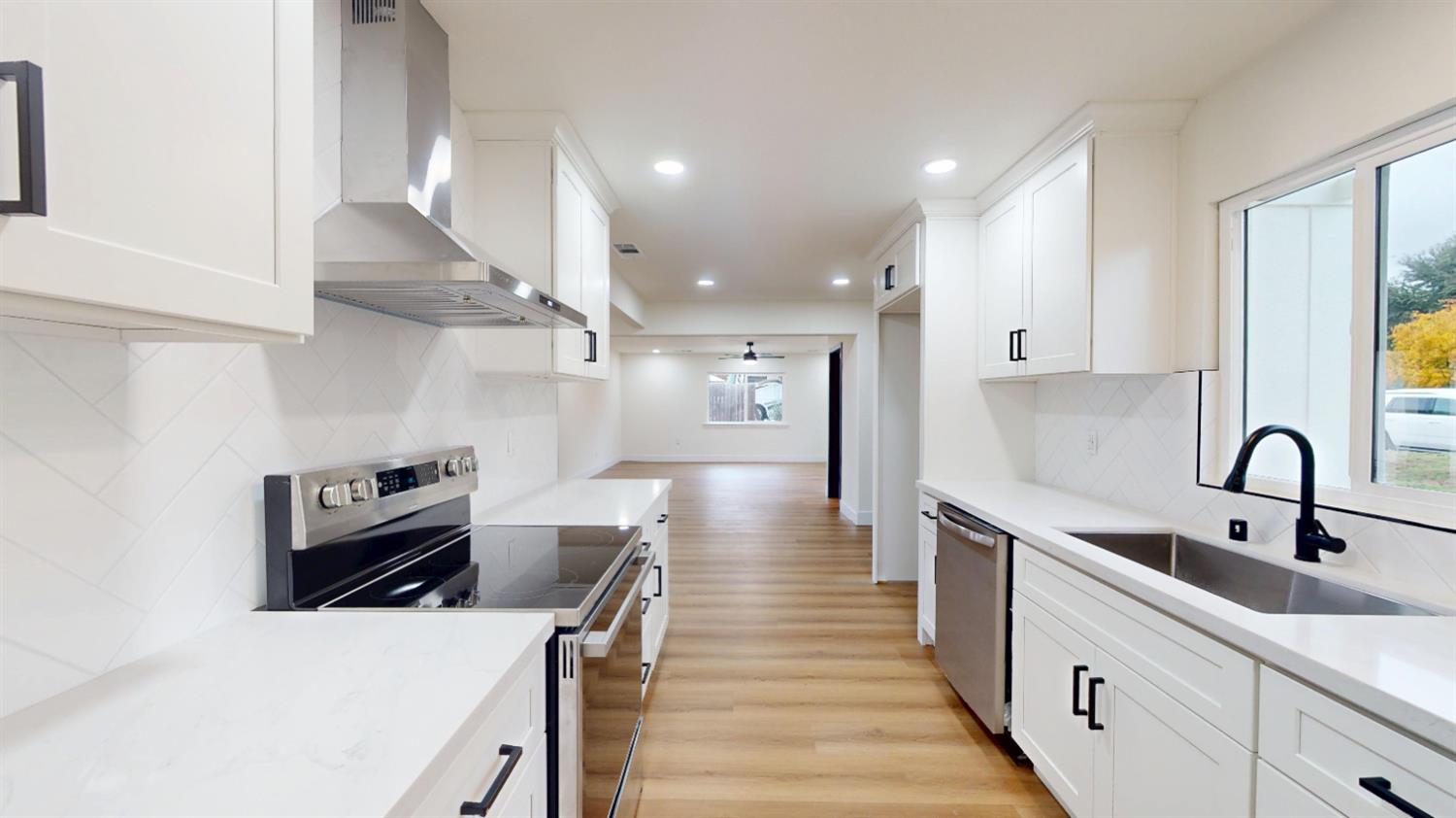 11850 Topper Rd, Madera, CA 93636