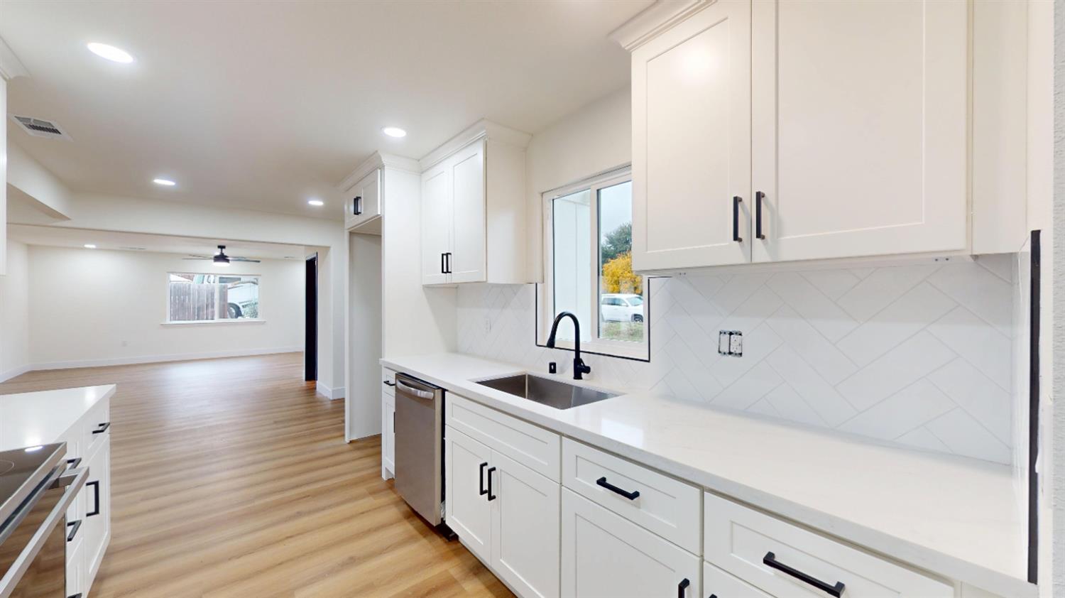 11850 Topper Rd, Madera, CA 93636