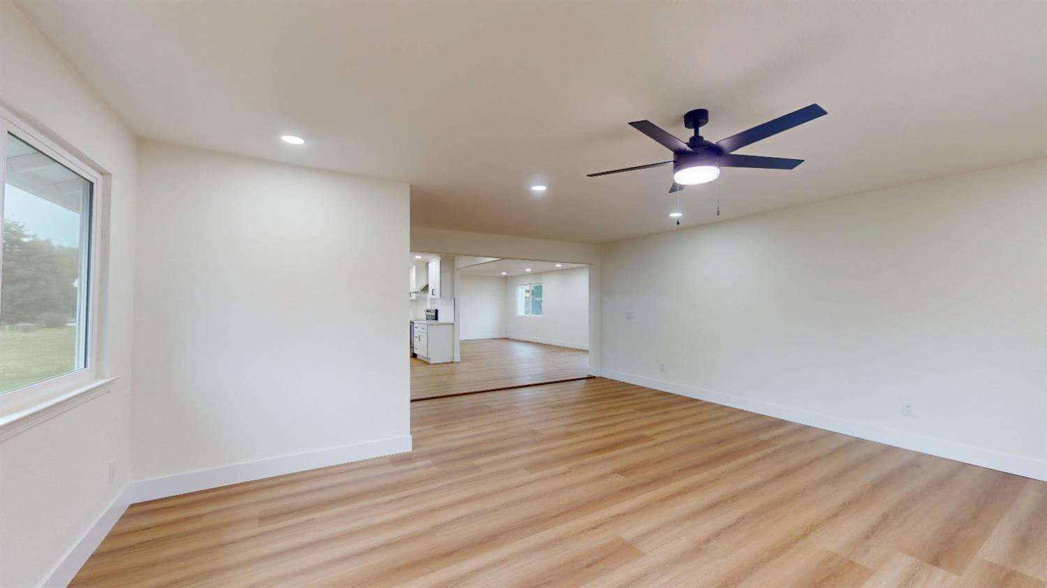 11850 Topper Rd, Madera, CA 93636