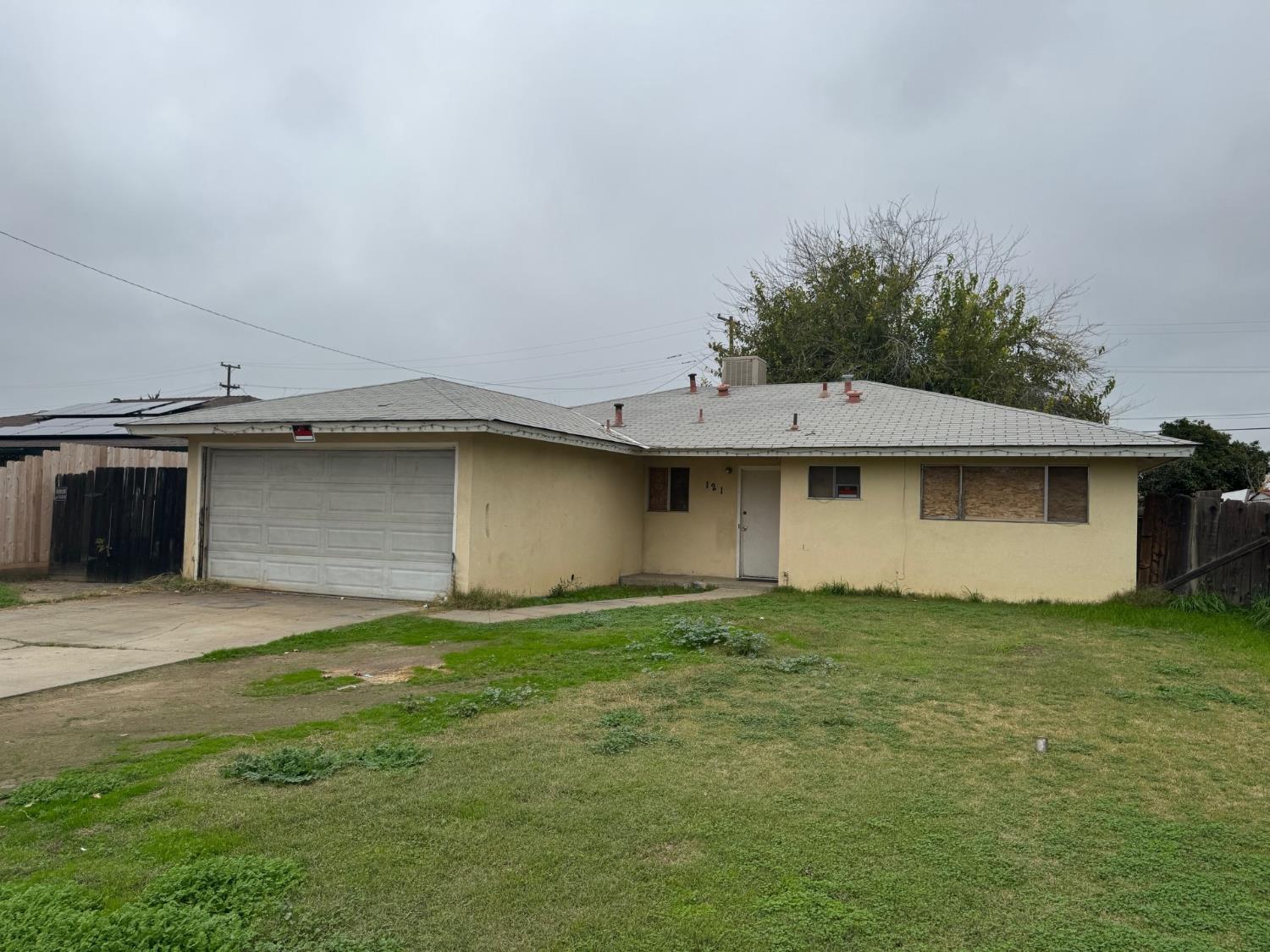 121 Maple St, Madera, CA 93637