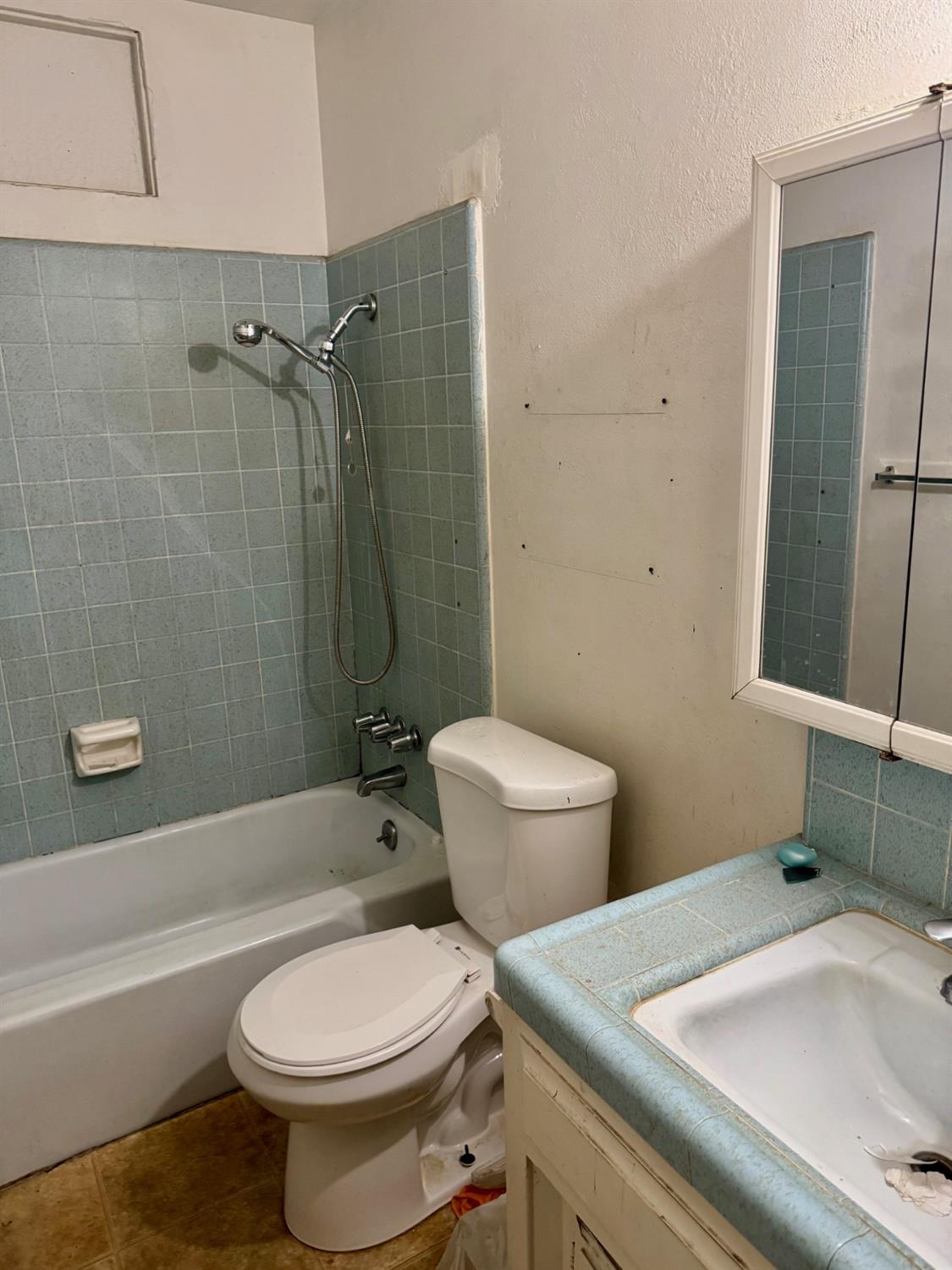 121 Maple St, Madera, CA 93637