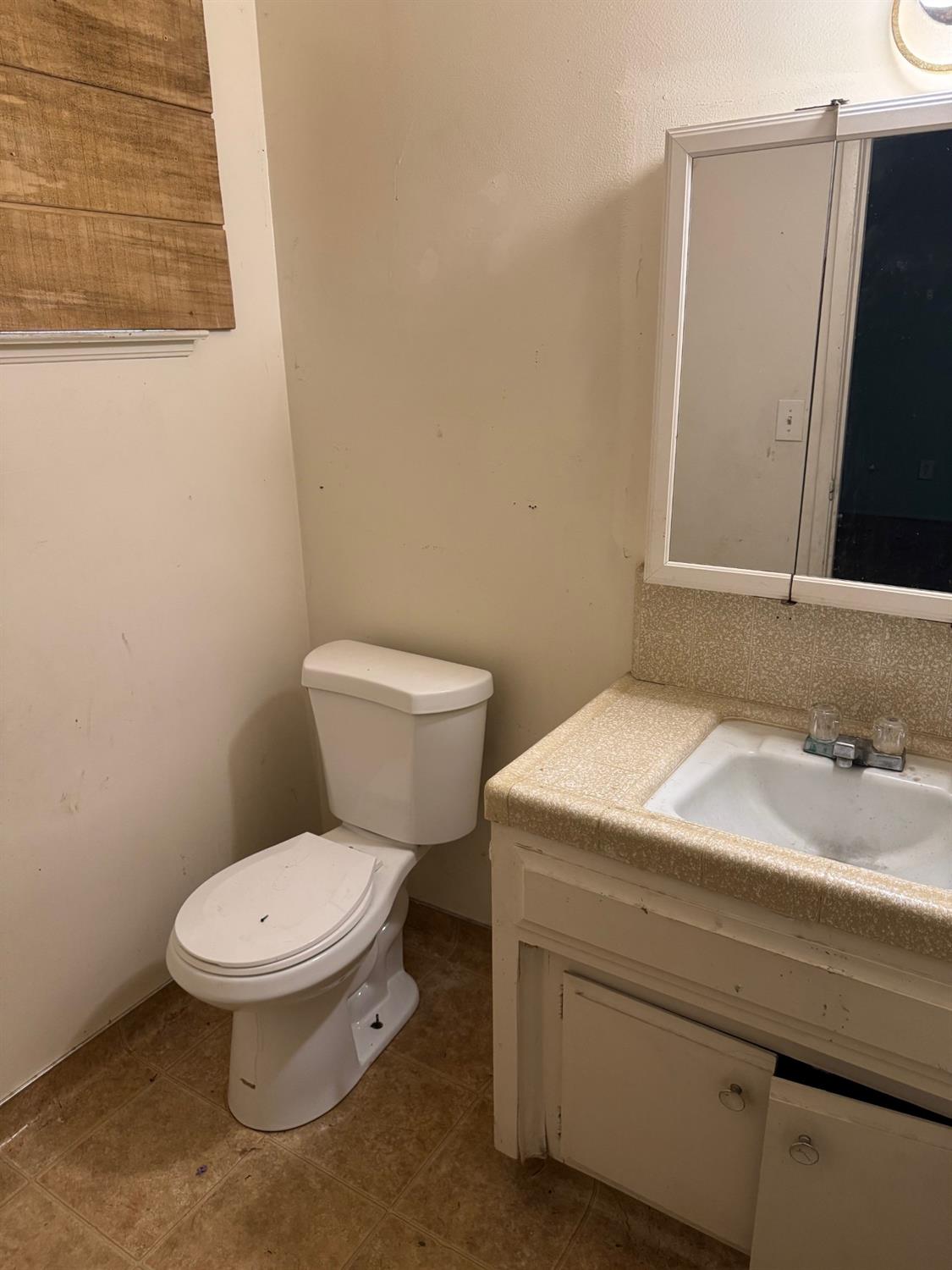 121 Maple St, Madera, CA 93637