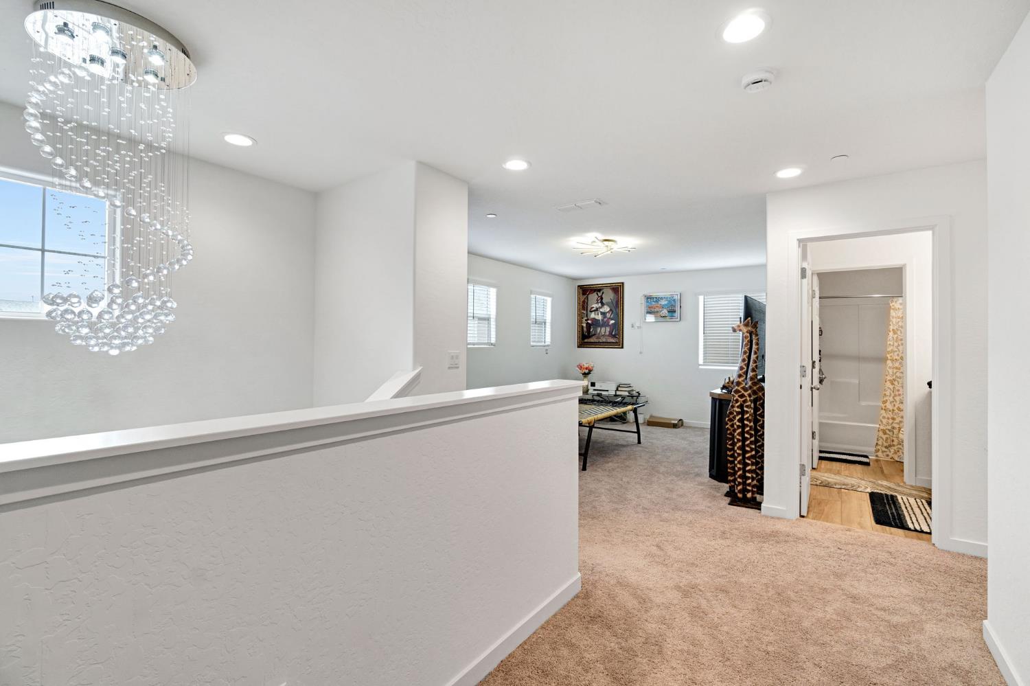 2481 N Pearwood Ave, Fresno, CA 93727