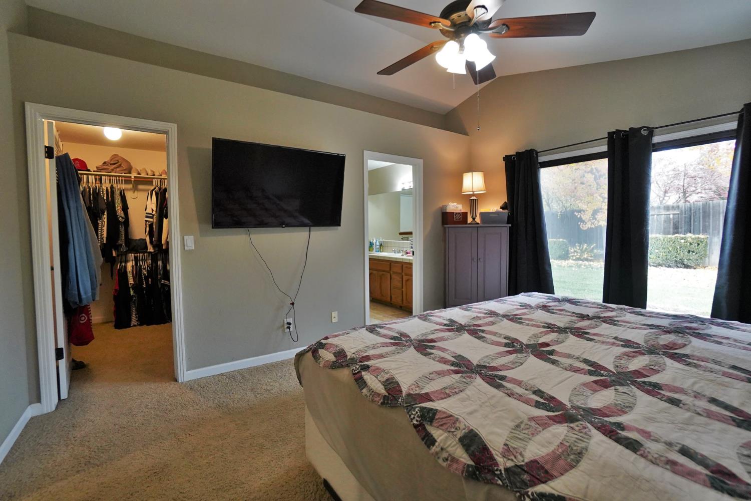 1230 W Sierra Ave, Fresno, CA 93711