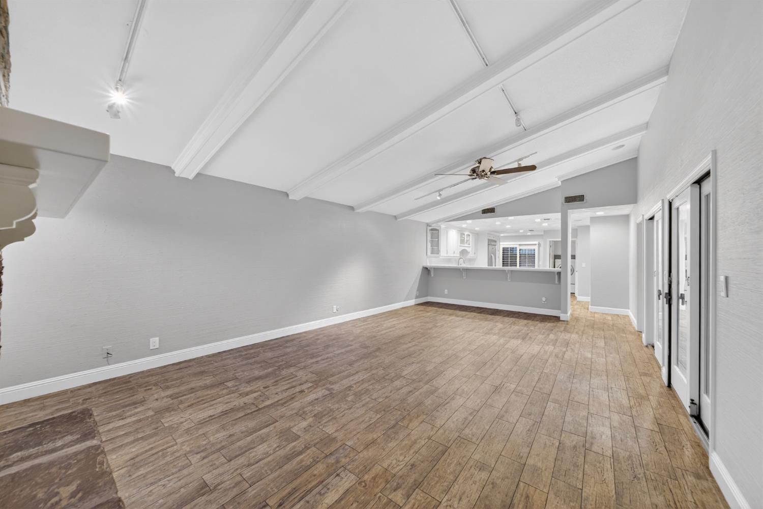 333 W Bullard Ave #103, Fresno, CA 93704