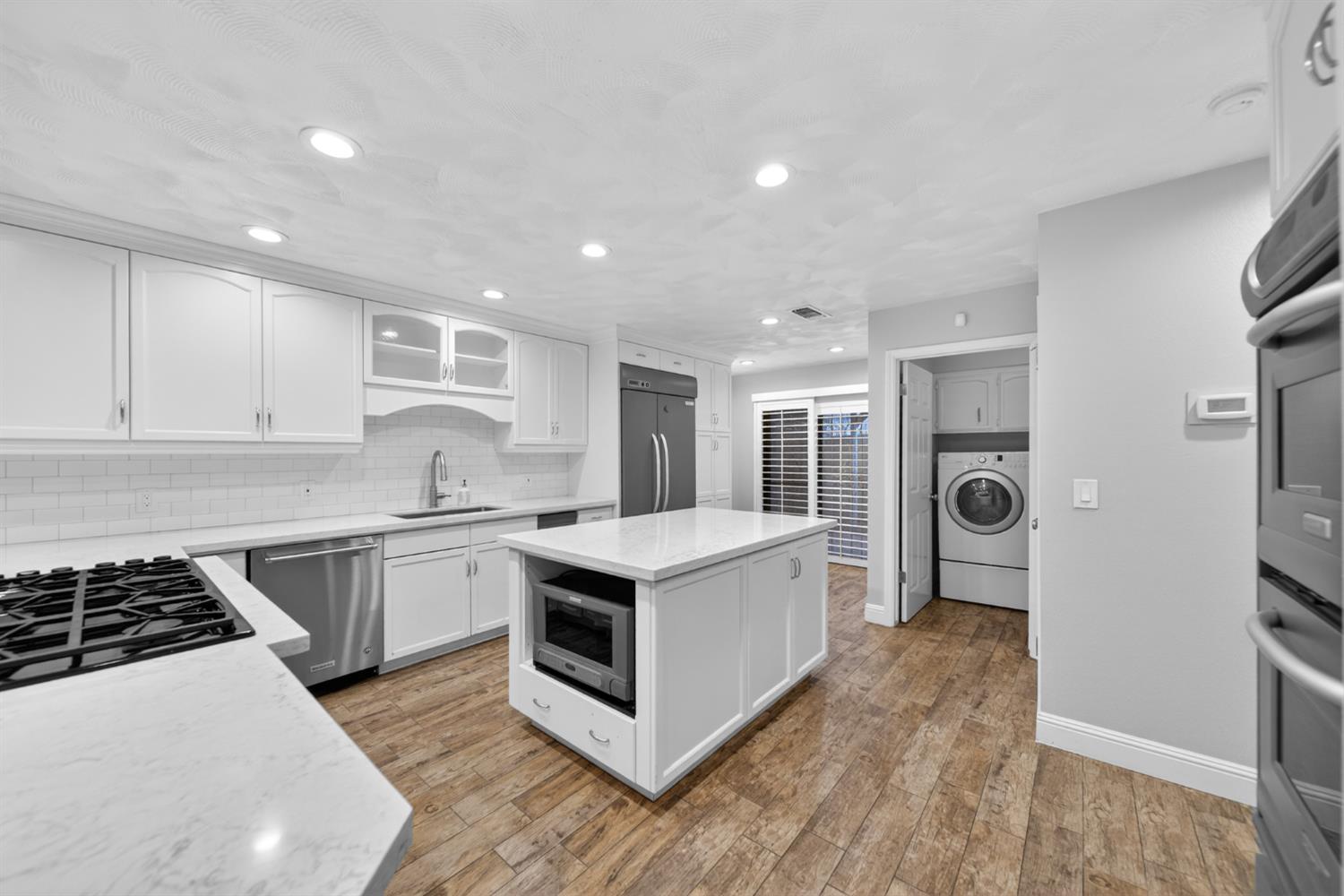 333 W Bullard Ave #103, Fresno, CA 93704