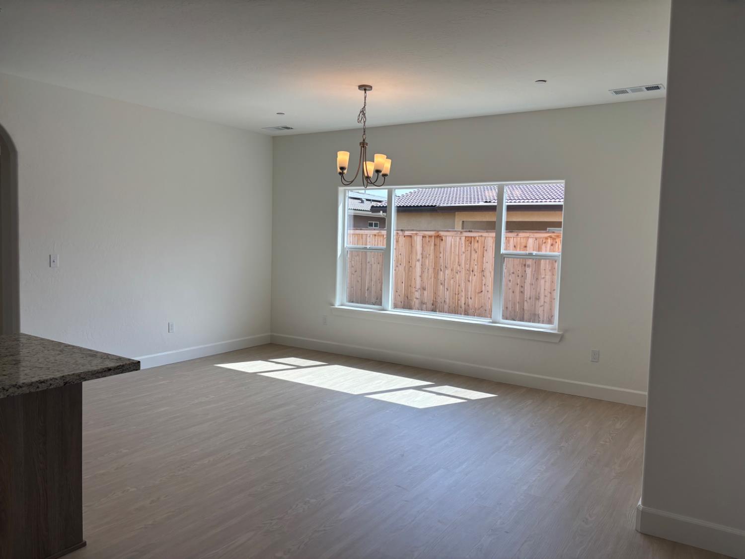 3808 Via Capitola Ave, Madera, CA 93637