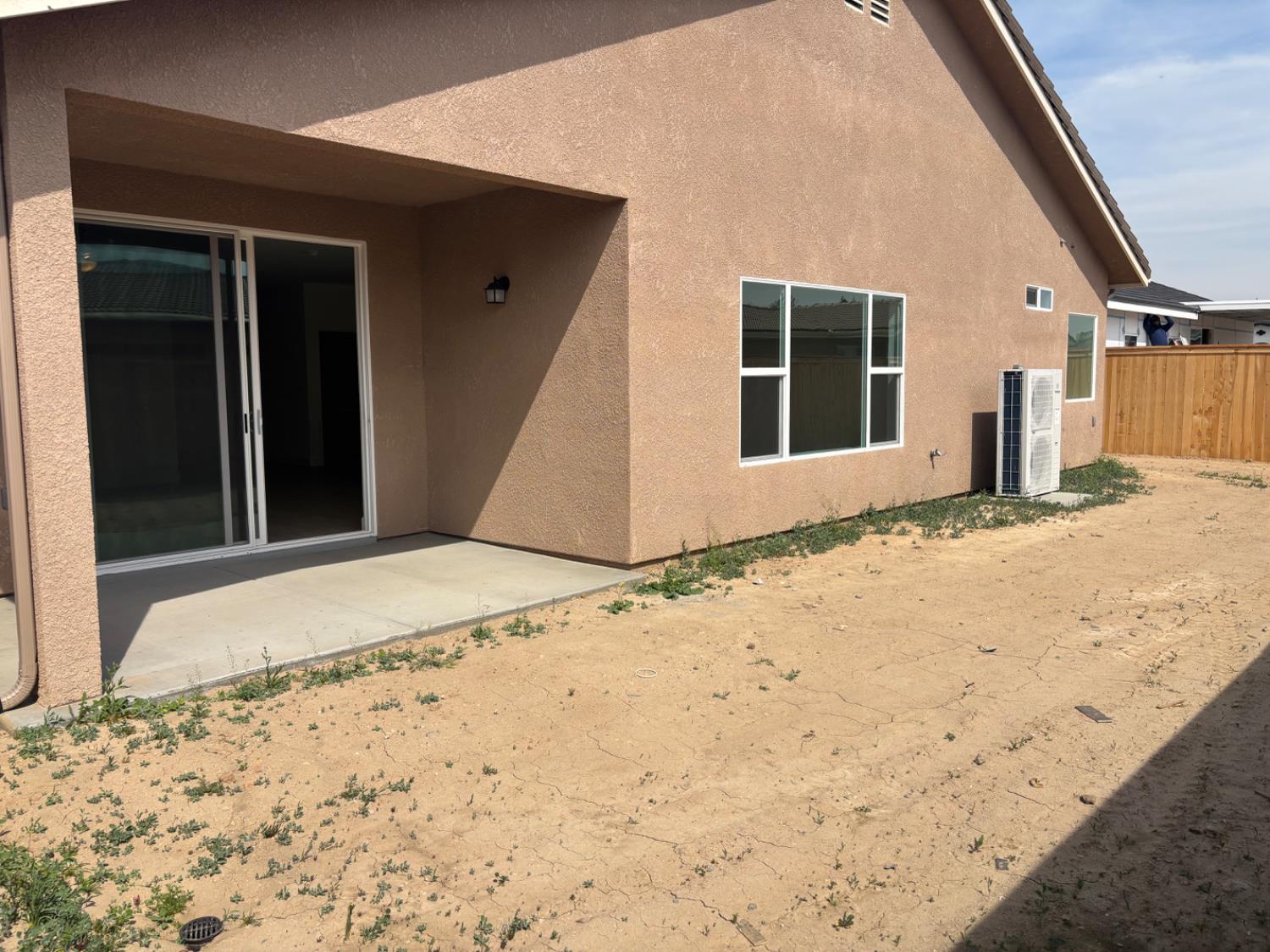 3808 Via Capitola Ave, Madera, CA 93637