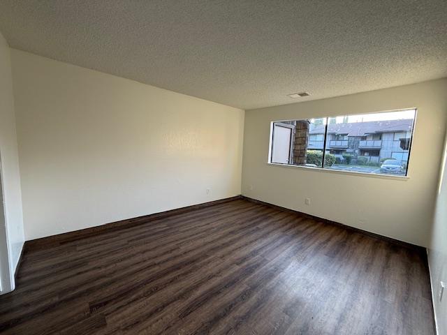 1190 S Winery Ave #150, Fresno, CA 93727