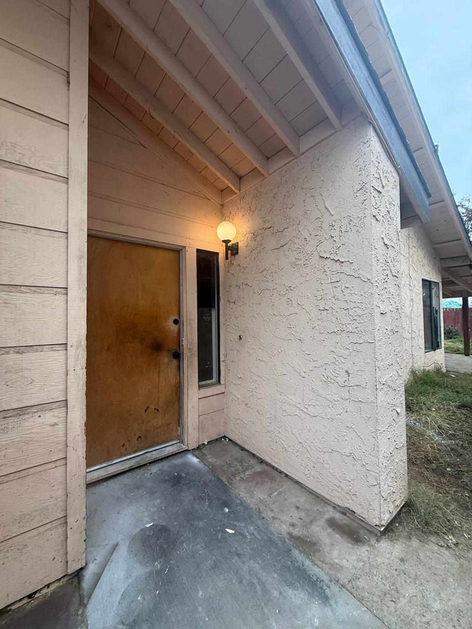 1644 N Tipton St, Visalia, CA 93292