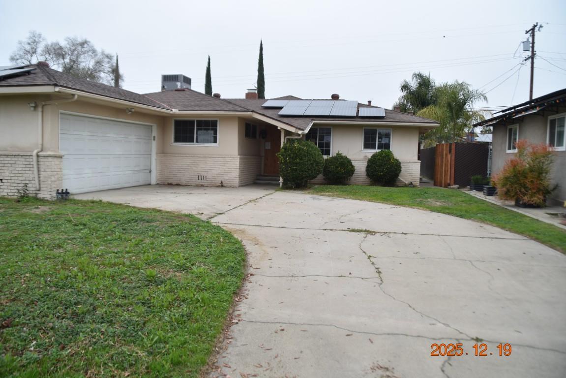 4115 E Dayton Ave, Fresno, CA 93726