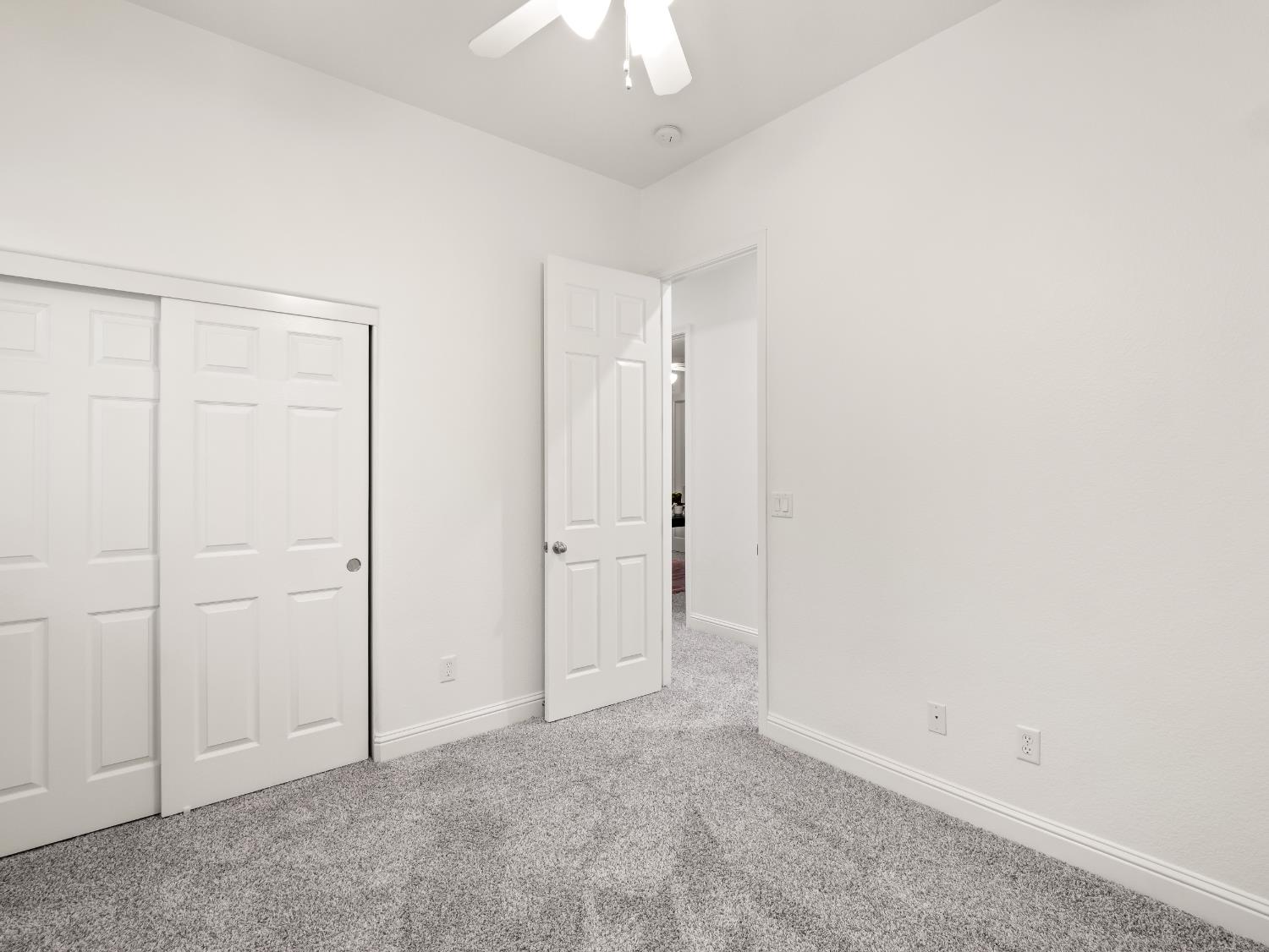 8683 N Richelle Ave, Fresno, CA 93720