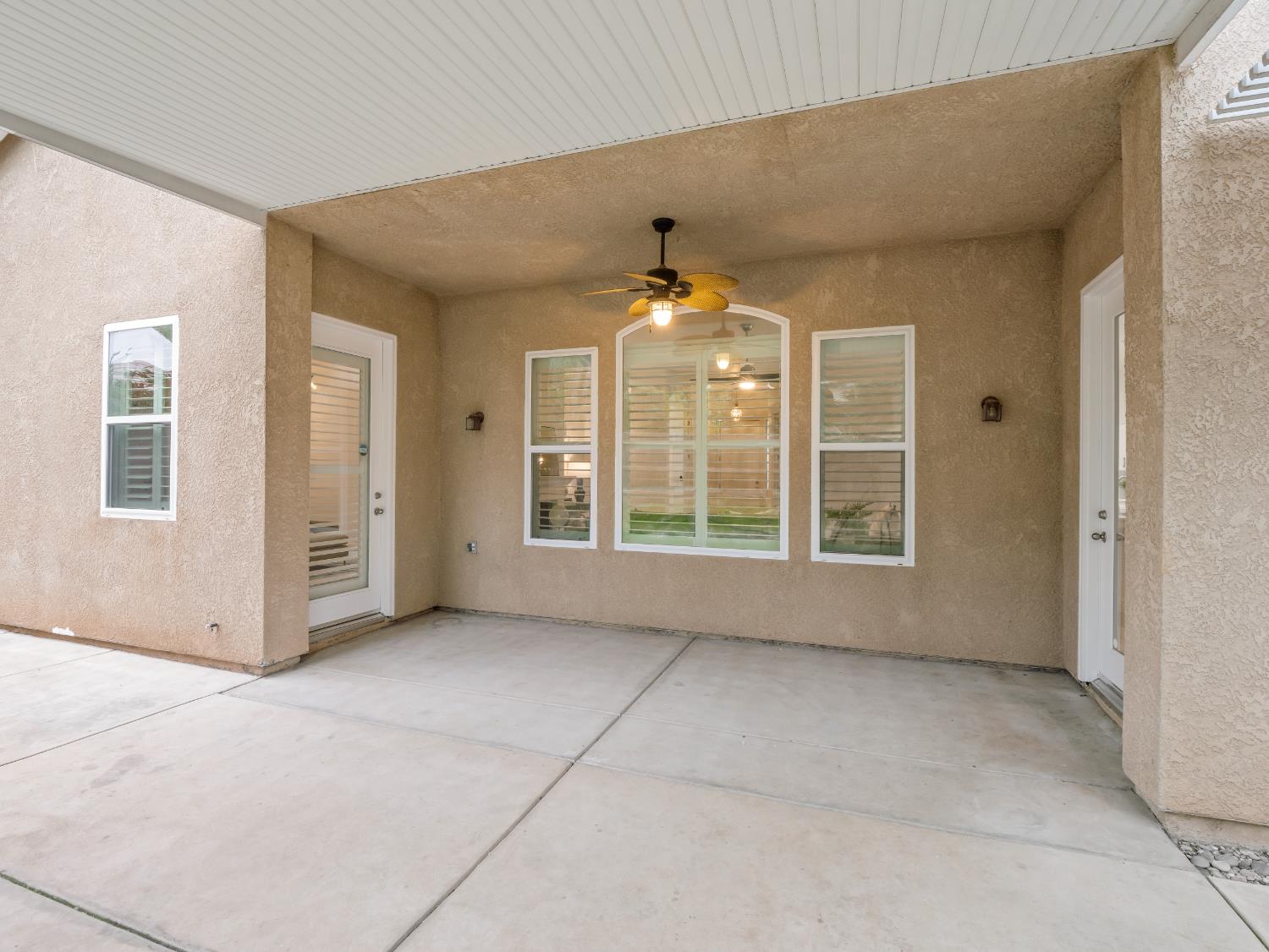 8683 N Richelle Ave, Fresno, CA 93720