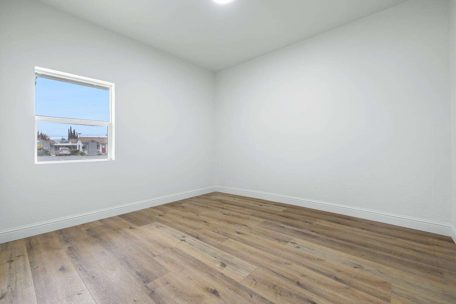 683 E Polk St, Coalinga, CA 93210