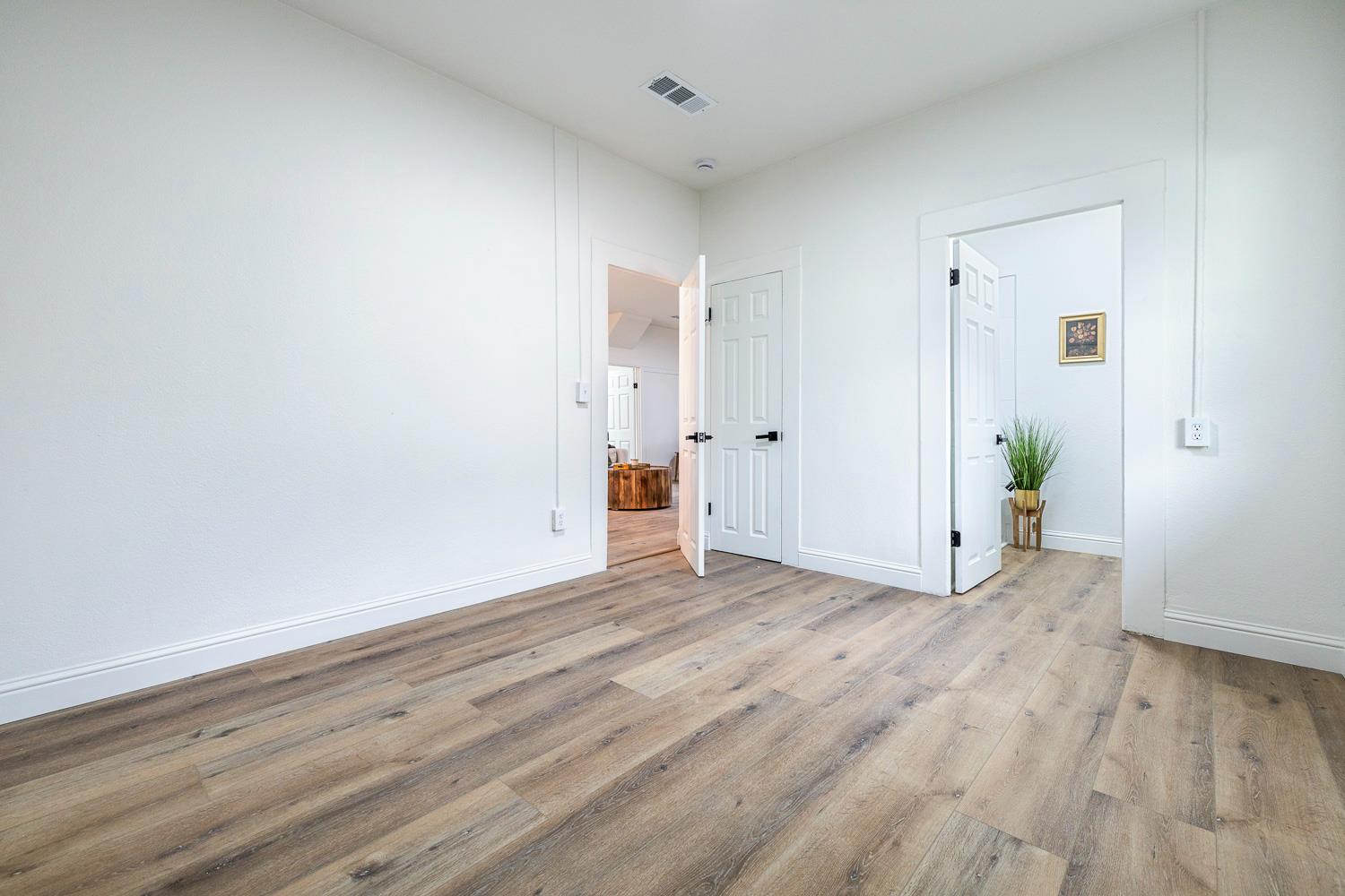 683 E Polk St, Coalinga, CA 93210