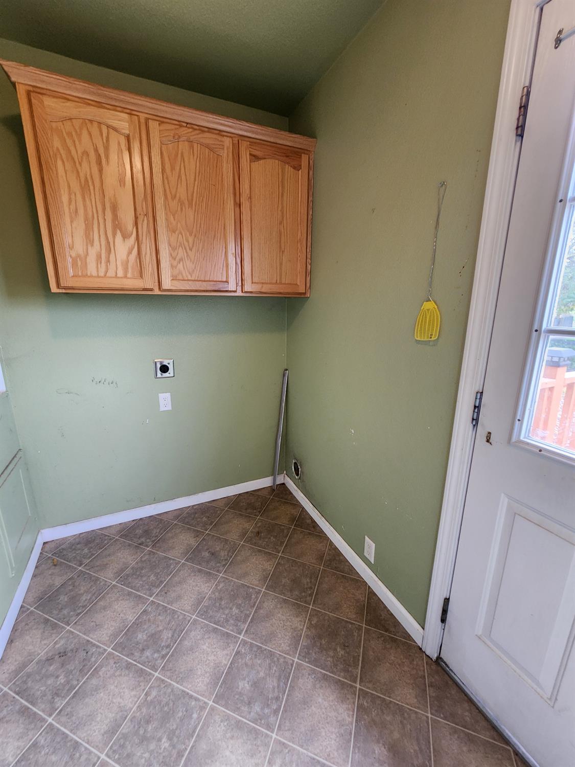 3723 W Central Ave W, Fresno, CA 93706