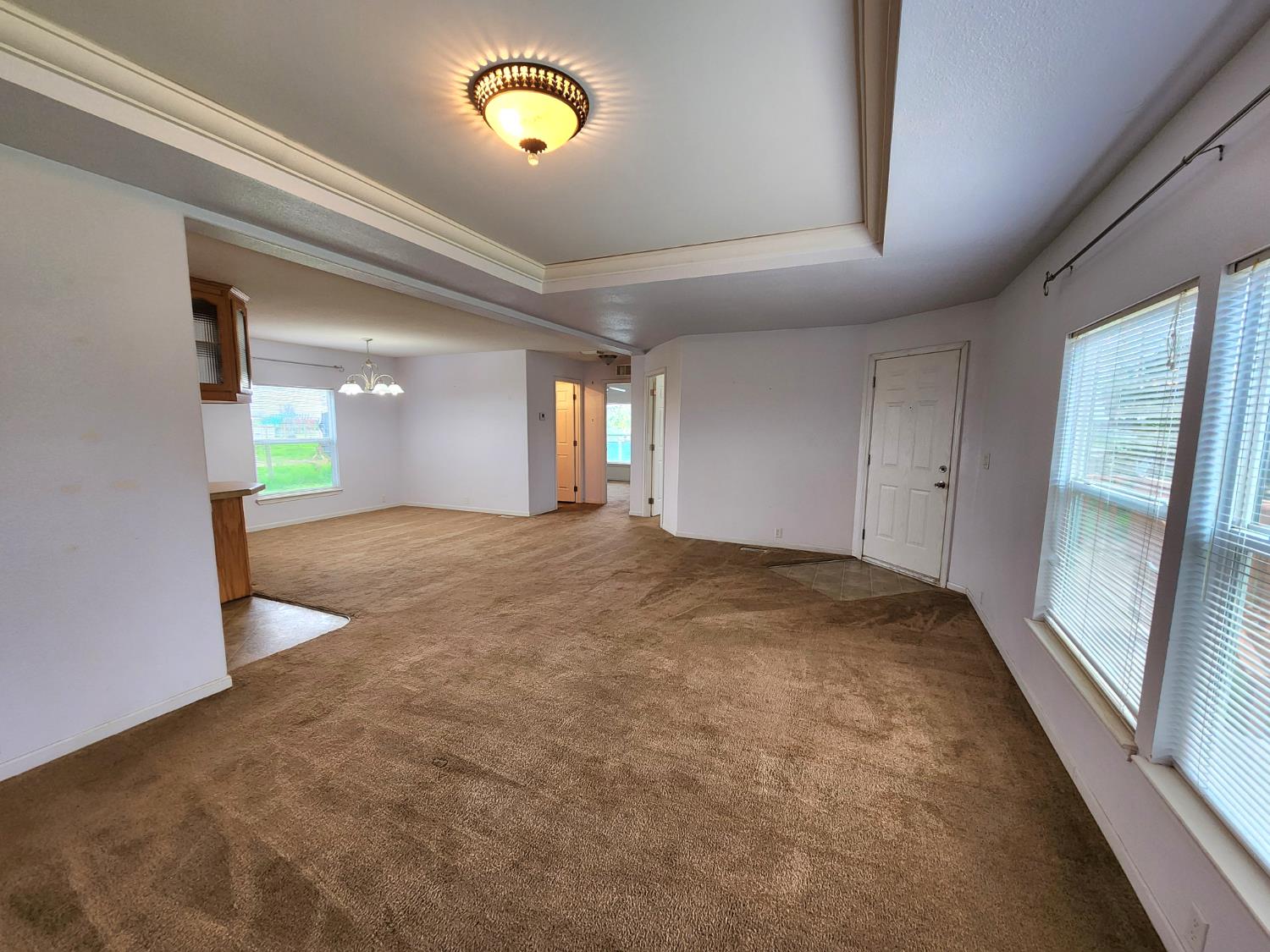 3723 W Central Ave W, Fresno, CA 93706