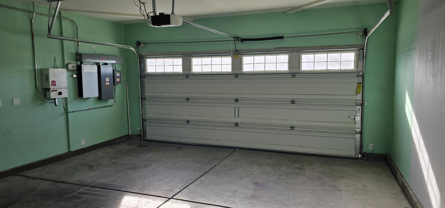 5428 W Brown Ave, Fresno, CA 93722