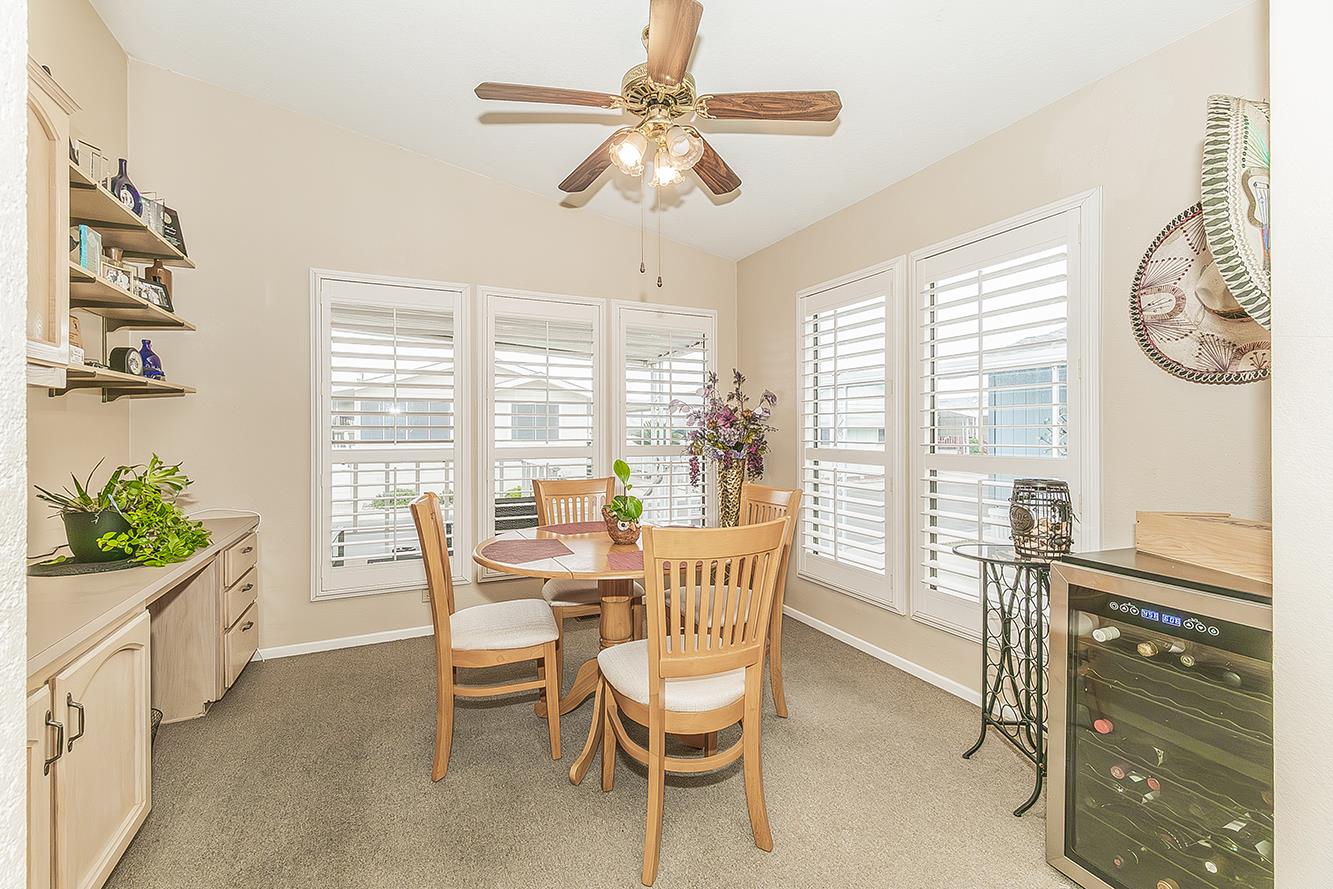 1551 6Th Avenue Dr #121, Kingsburg, CA 93631