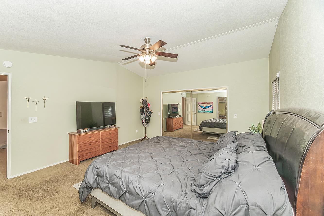 1551 6Th Avenue Dr #121, Kingsburg, CA 93631