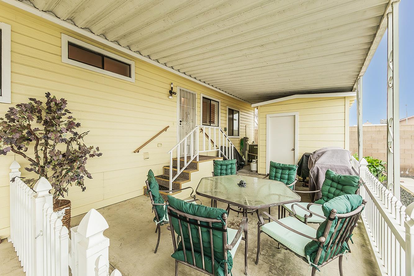 1551 6Th Avenue Dr #121, Kingsburg, CA 93631