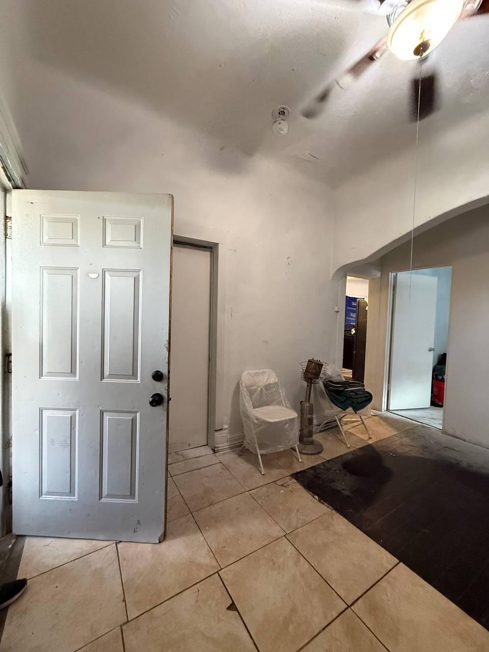 222 E St, Fresno, CA 93706