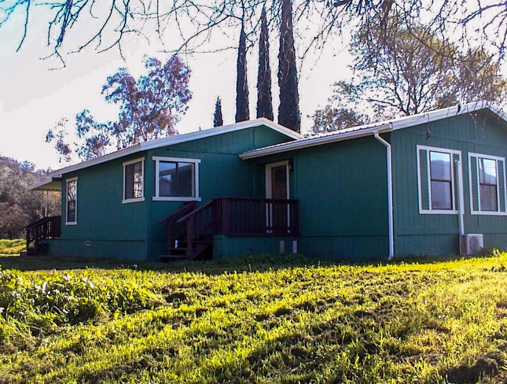 37702 Squaw Valley Rd, Yokuts Valley, CA 93675