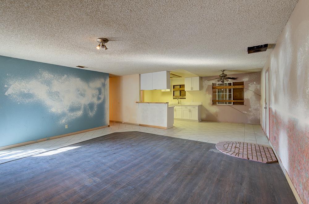 34780 School St, Raymond, CA 93653