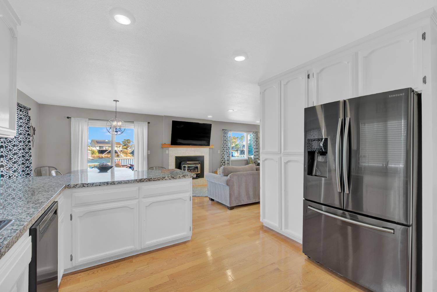 946 Lido Cir, Out Of Area, CA 94505