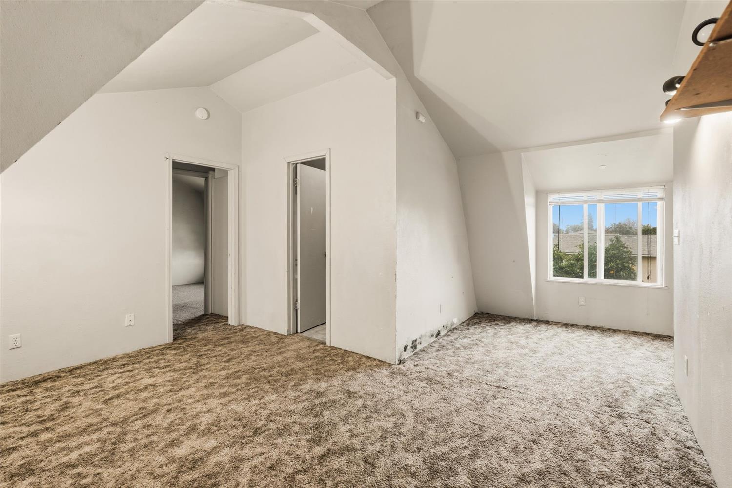 185 E Fantz Ave, Fresno, CA 93706