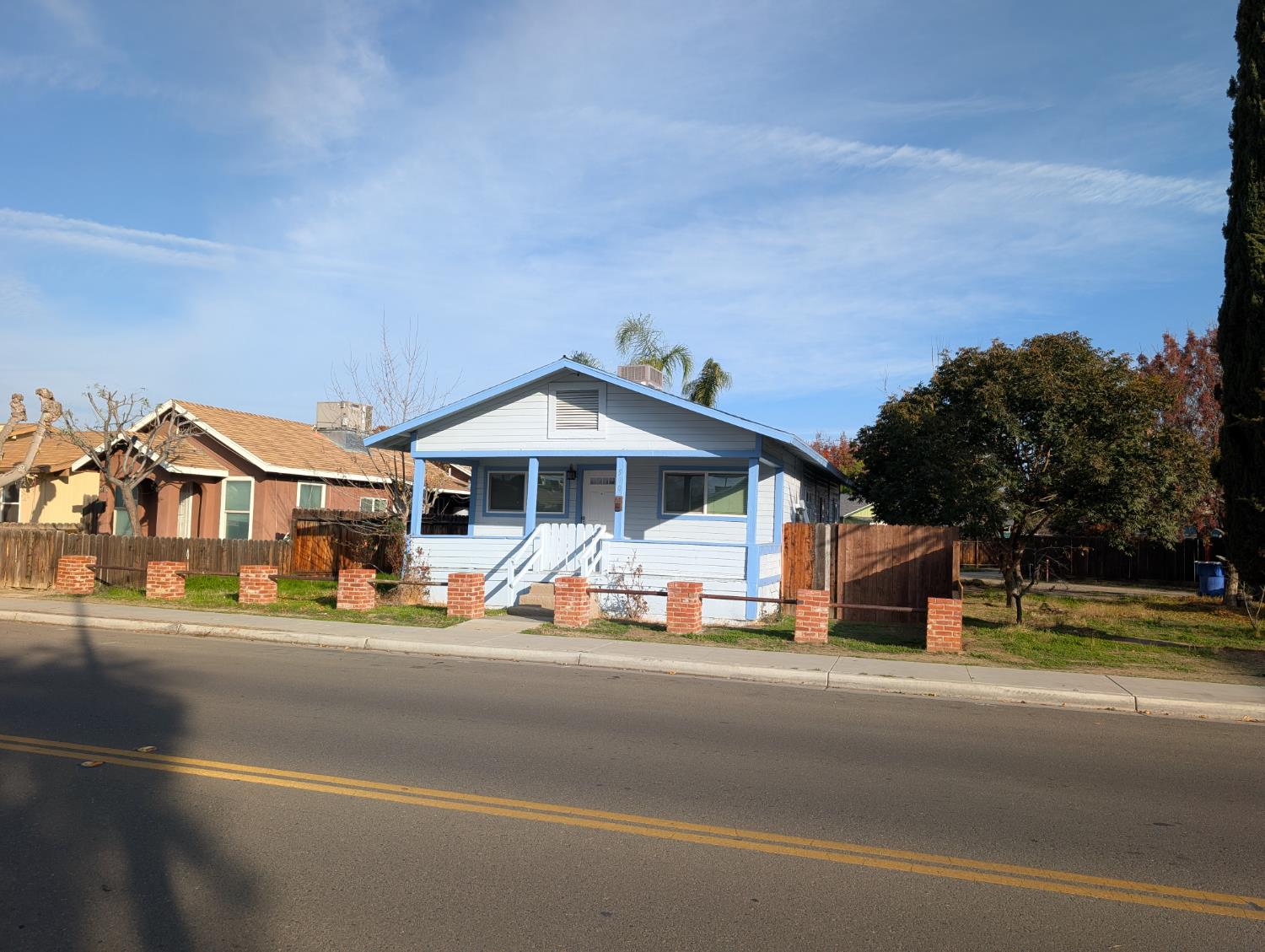 512 Sunset St, Coalinga, CA 93210