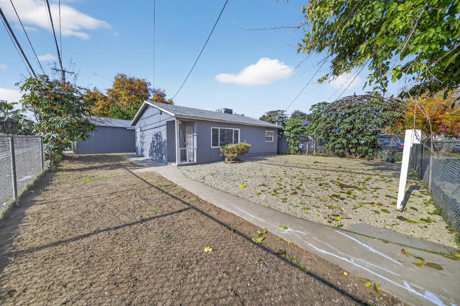 622 S 11Th St, Fresno, CA 93702