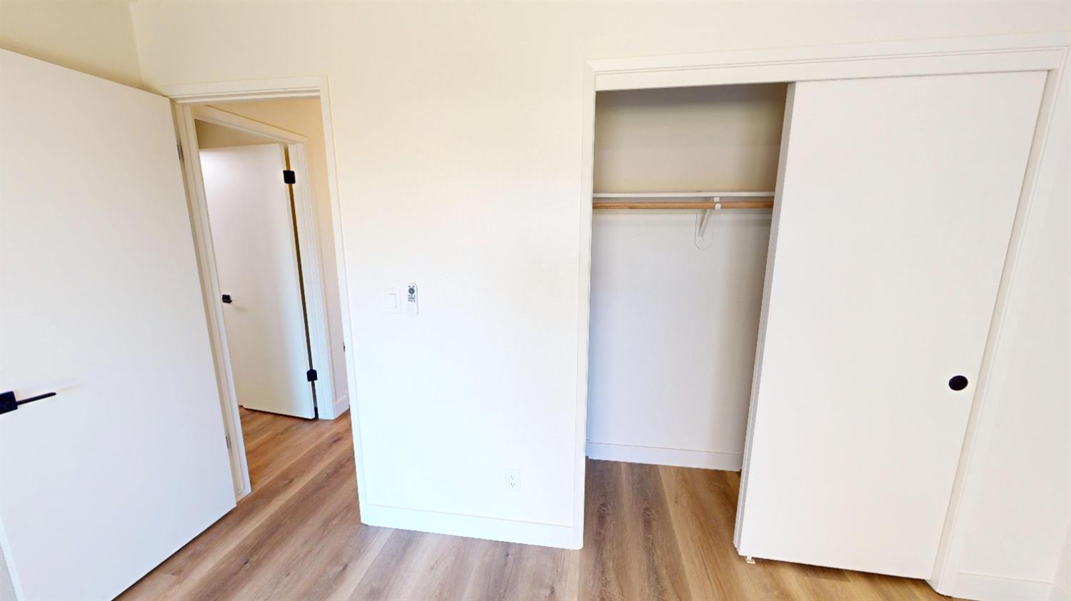 5044 W Willis Ave, Fresno, CA 93722