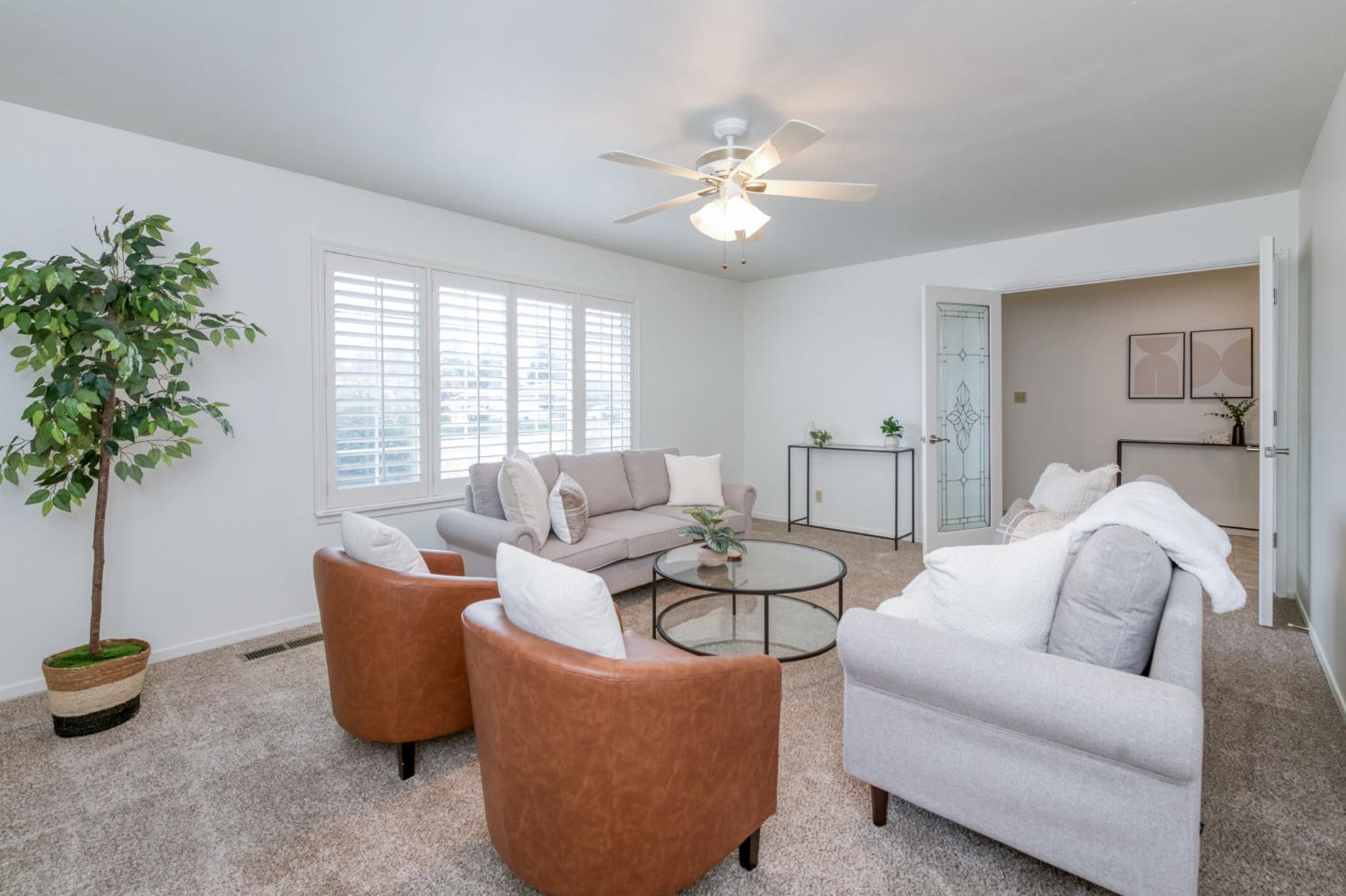 6561 N Jackson Ave, Fresno, CA 93710