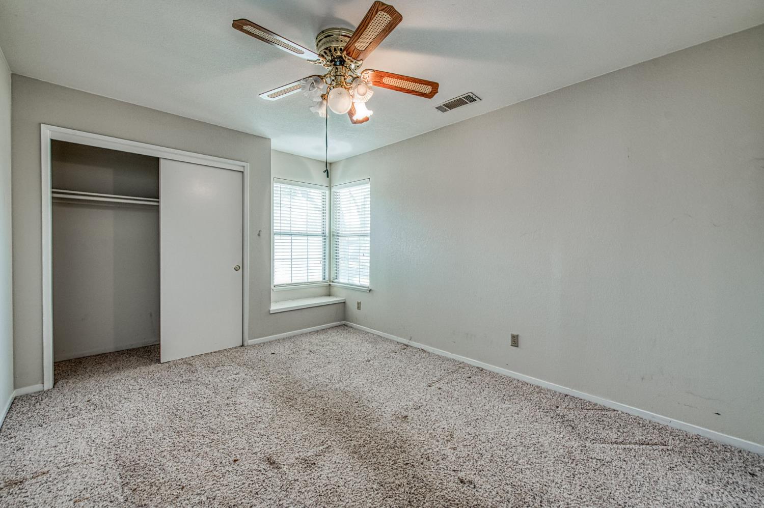 2535 Sierra Ave, Clovis, CA 93611