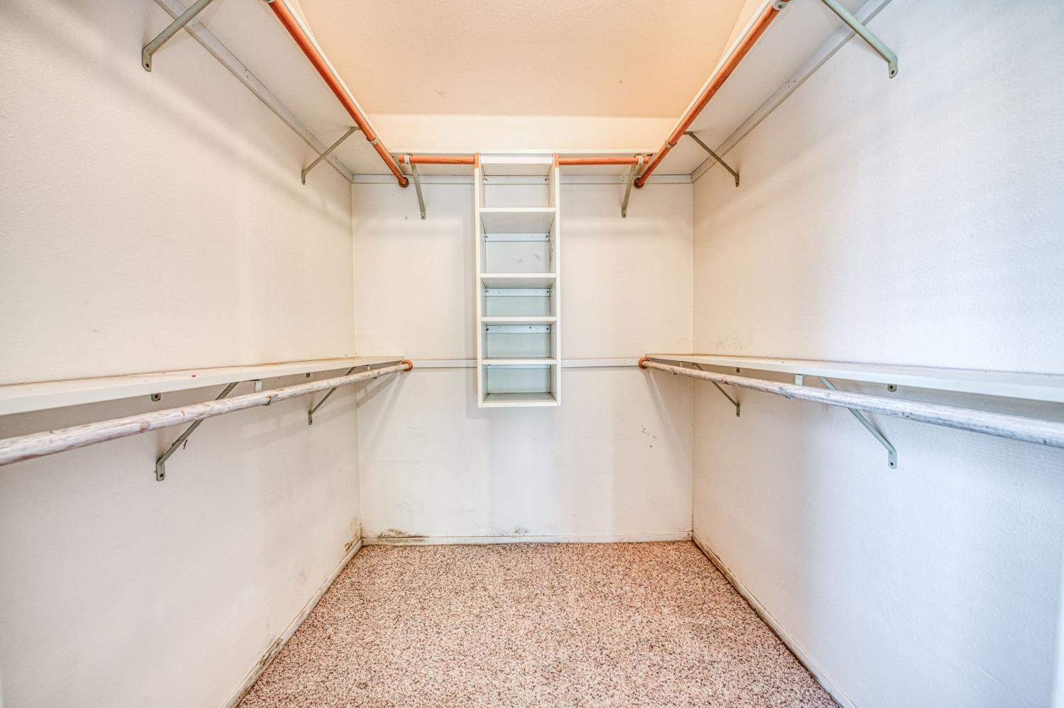 2535 Sierra Ave, Clovis, CA 93611