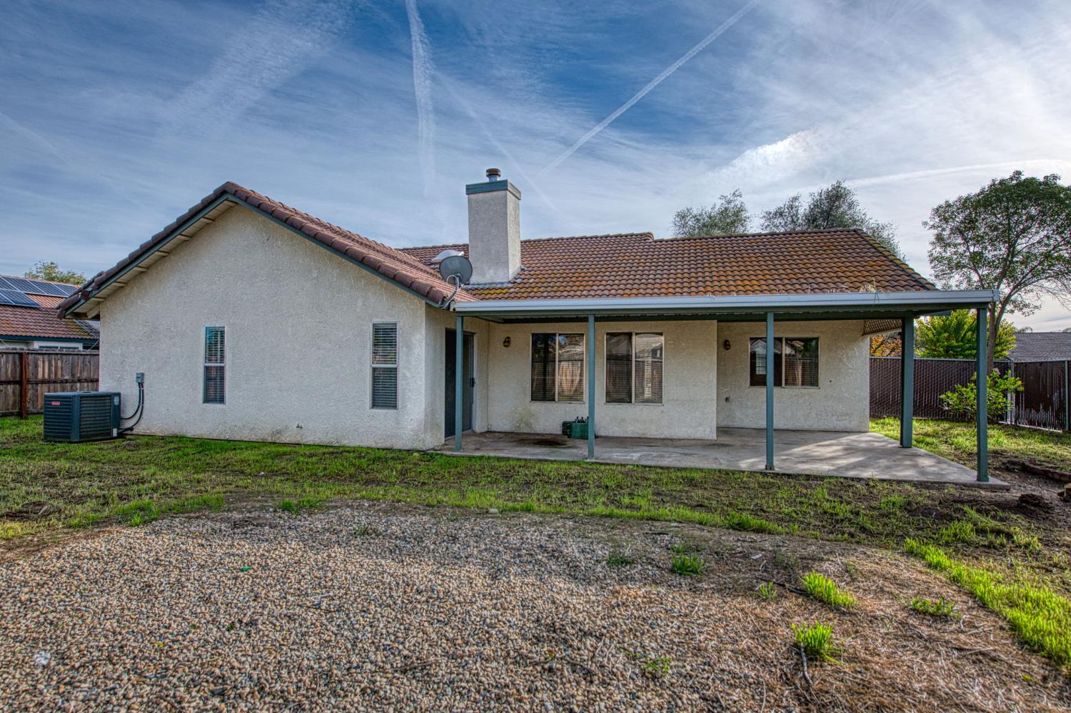 2535 Sierra Ave, Clovis, CA 93611