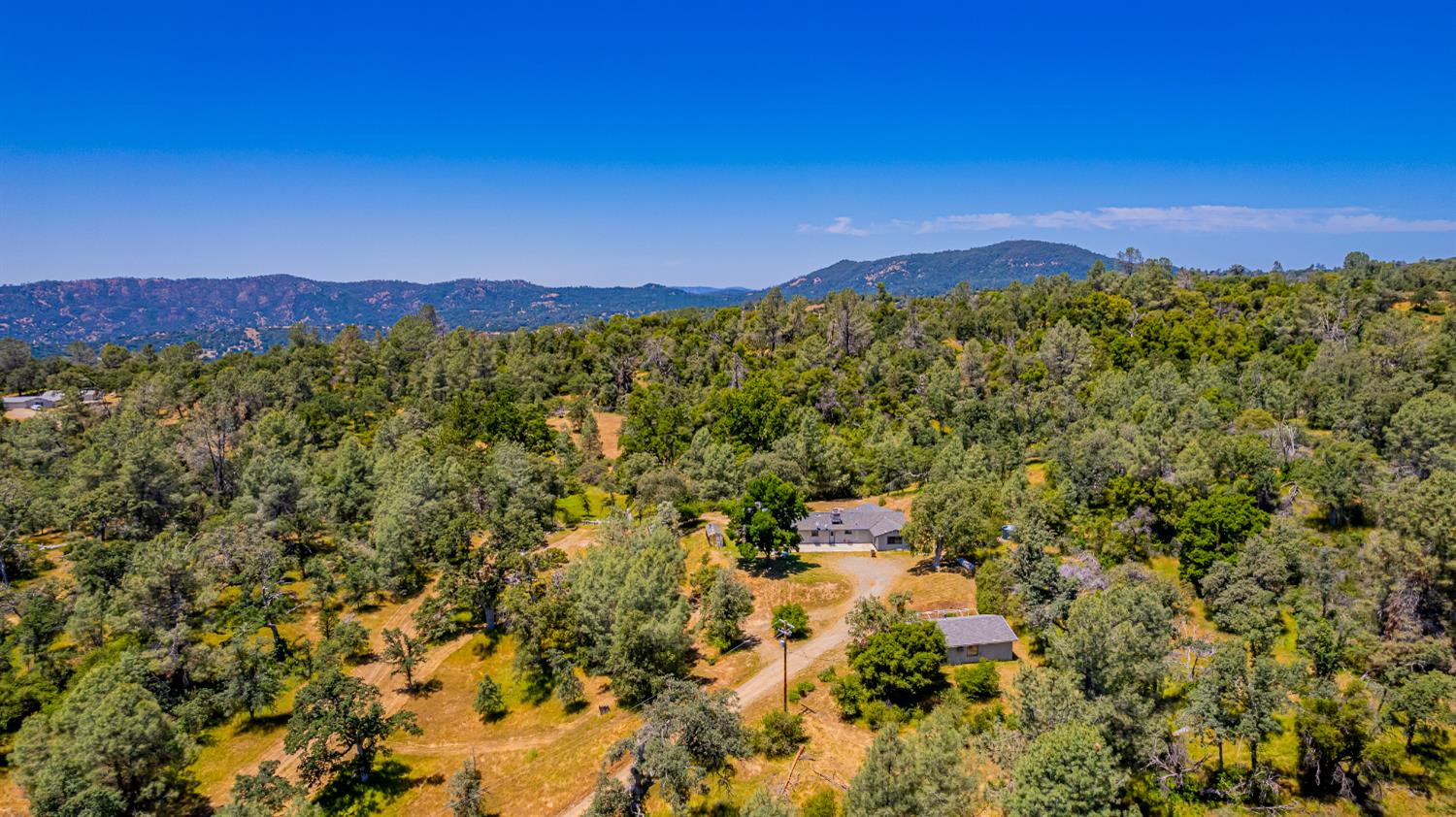 47457 Road 620, Oakhurst, CA 93644