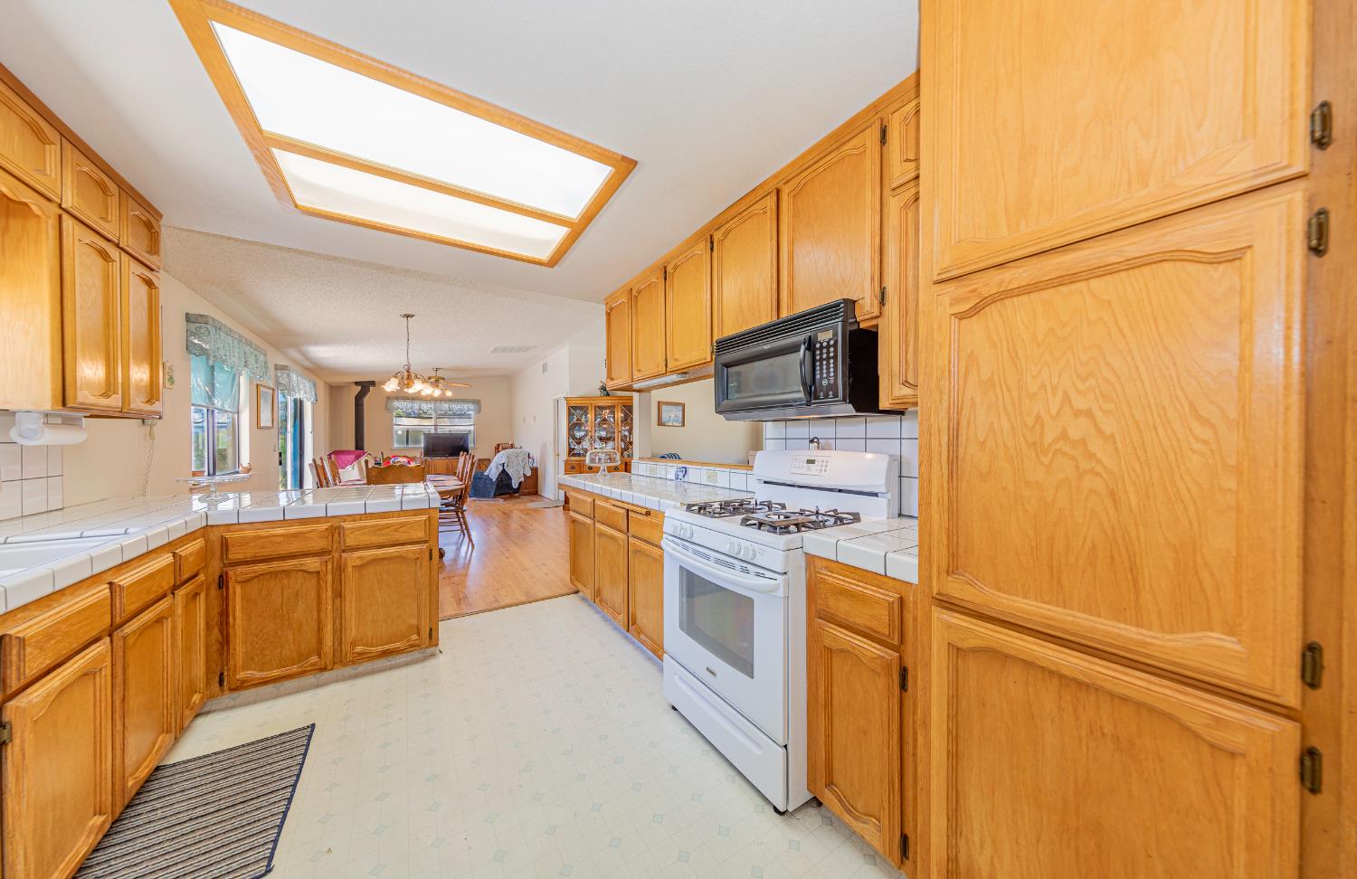 47457 Road 620, Oakhurst, CA 93644