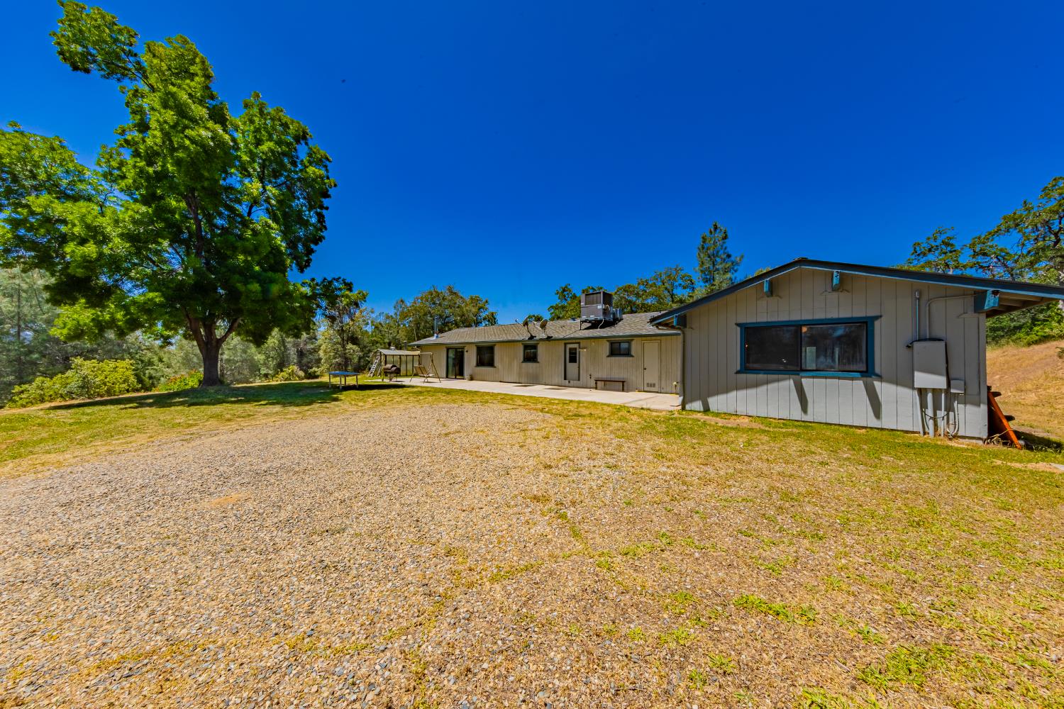 47457 Road 620, Oakhurst, CA 93644