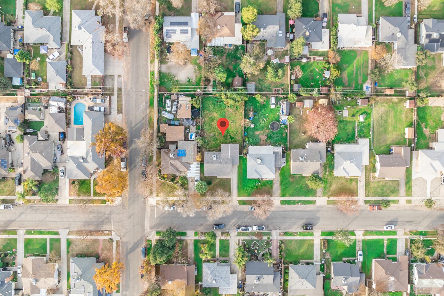 1038 W Cortland Ave, Fresno, CA 93705